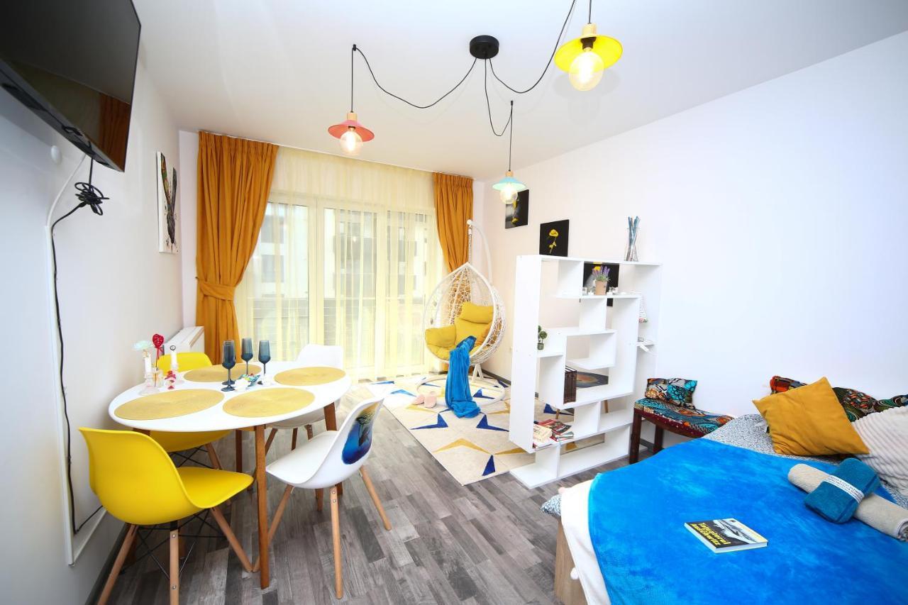 B&M Apartment Брашов Екстериор снимка